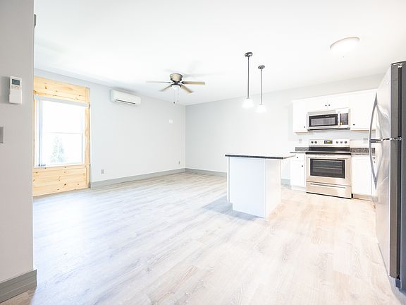 Kitchen to living