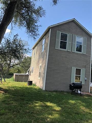2nd image of 318 Fawn Valley Ct