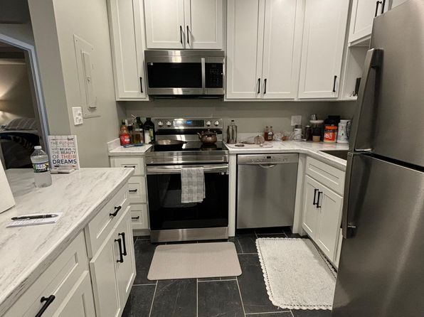 1800 Roundhill Rd APT 202