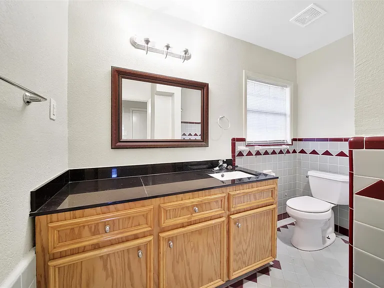 3315 S Braeswood Blvd — Photo 20