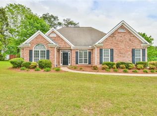 1719 Kings Cross Ct, Hoschton, GA 30548