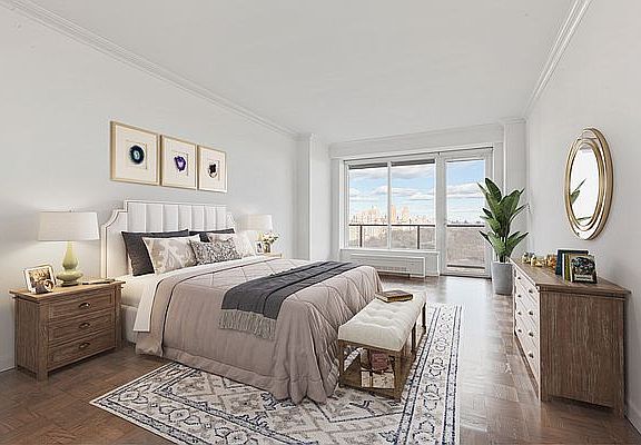 3rd image of 210 Central Park S #21DD