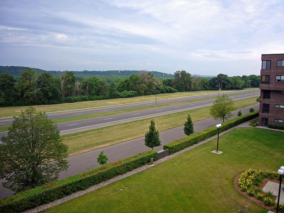Beautiful view of the Mississippi River from the Sun-room
