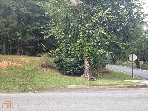 5th image of 14 Laurel Lakes Dr