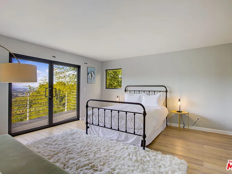 3223 Tareco Dr — Photo 33