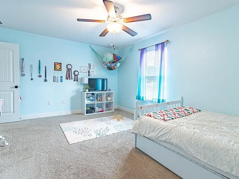 2025 Sunset Pine Way — Photo 5