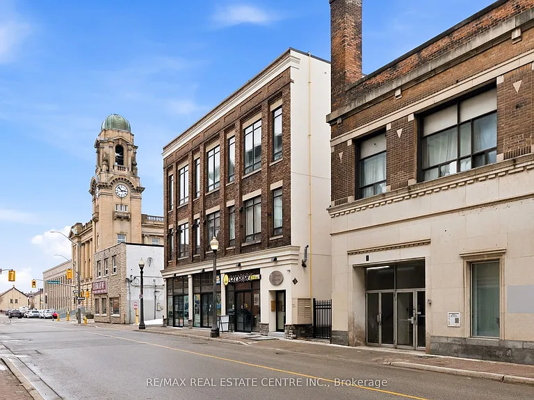 11 Queen St #205 — Photo 4