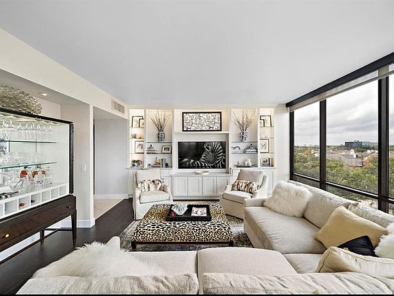 4th image of 1111 Bering Dr Unit 604
