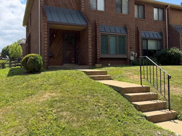101 Neyland Ct, Exton, PA 19341
