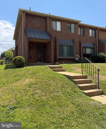 101 Neyland Ct, Exton, PA 19341