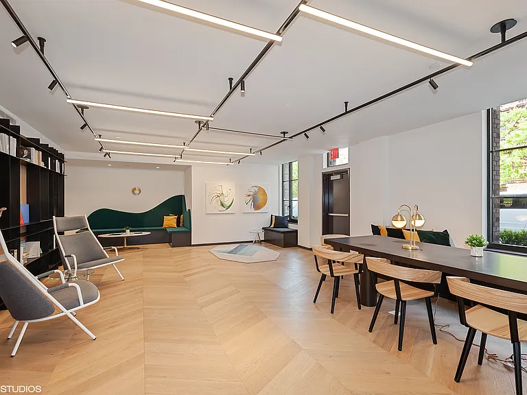 264 Webster Ave #408 — Photo 7