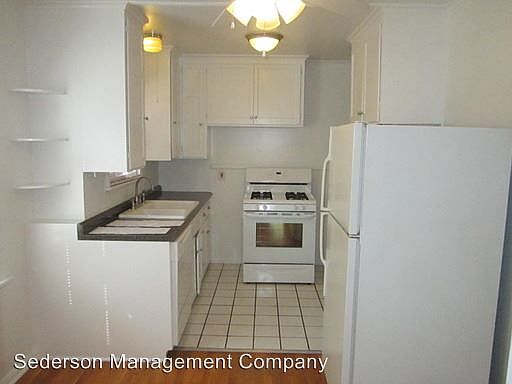 2nd image of 5445 Juniper St