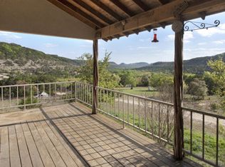 1943 The Low Rd, San Marcos, TX 78666