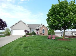 1650 Claystone Ct, Zeeland, MI 49464