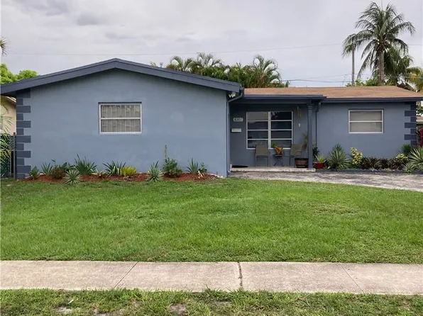 8361 NW 24th Pl, Sunrise, FL 33322