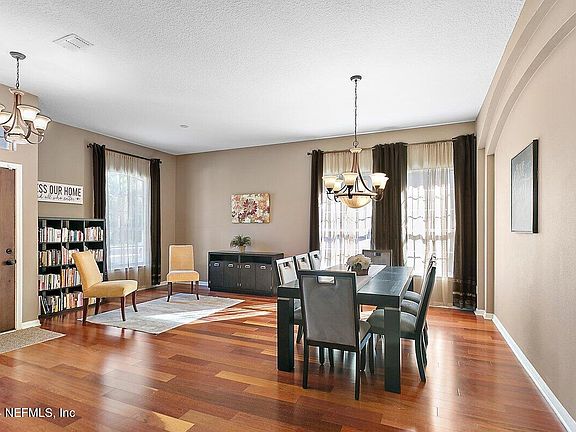 4th image of 11742 MAGNOLIA FALLS Drive