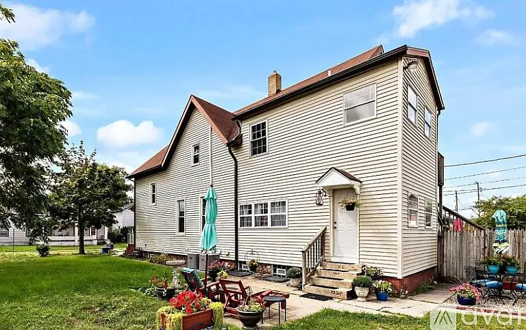 115 W Barker Ave #2 — Photo 1