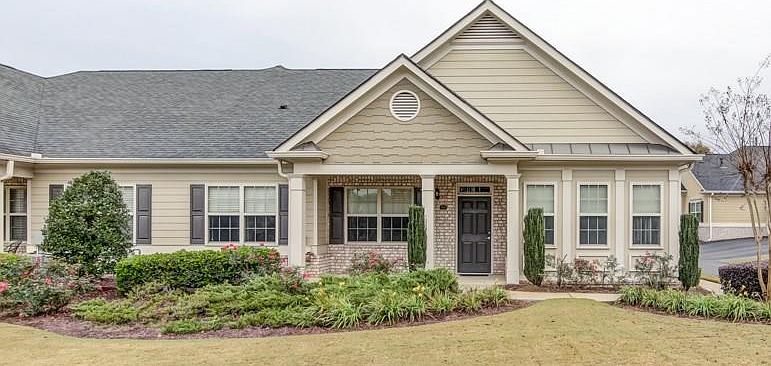 1st image of 208 Orchards Cir