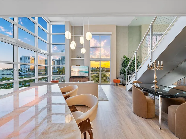 1701 Sunset Harbour Dr #L501 — Photo 4