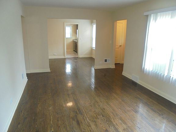 5th image of 408 W Sunset Rd