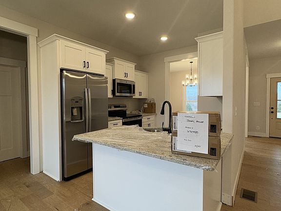 5th image of 201 Lewis Grant Ln Lot 4