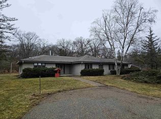 2781 County Road G, Oxford, WI 53952