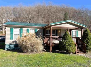 8916 Holly Meadows Rd, Parsons, WV 26287
