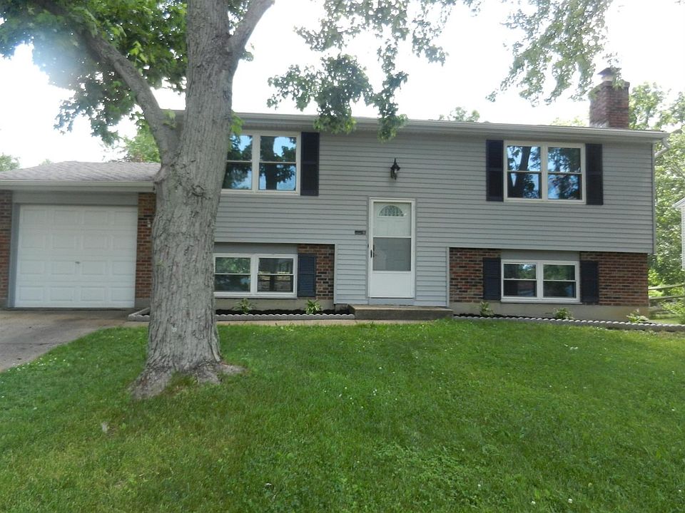 1st image of 764 Maplewood Ln