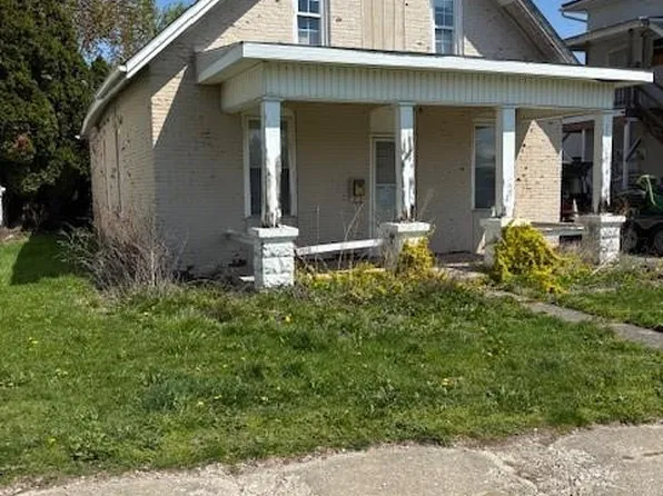 526 W Main Cross St, Findlay, OH 45840