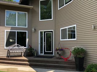 2441 Archdale, West Bloomfield, MI 48324