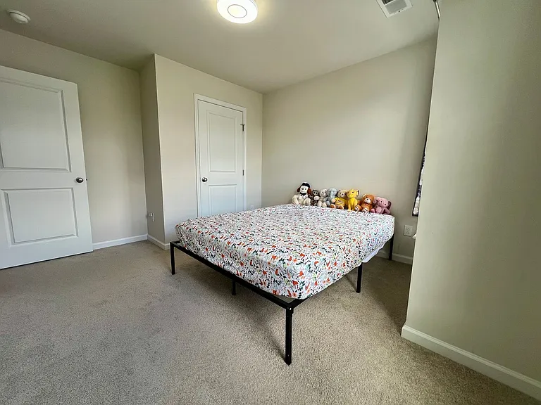 38 Fonthill Ct — Photo 38