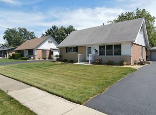 7043 Birch St, Bridgeview, IL 60455