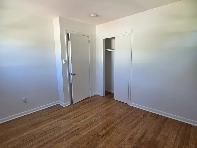 72 Ray St — Photo 17