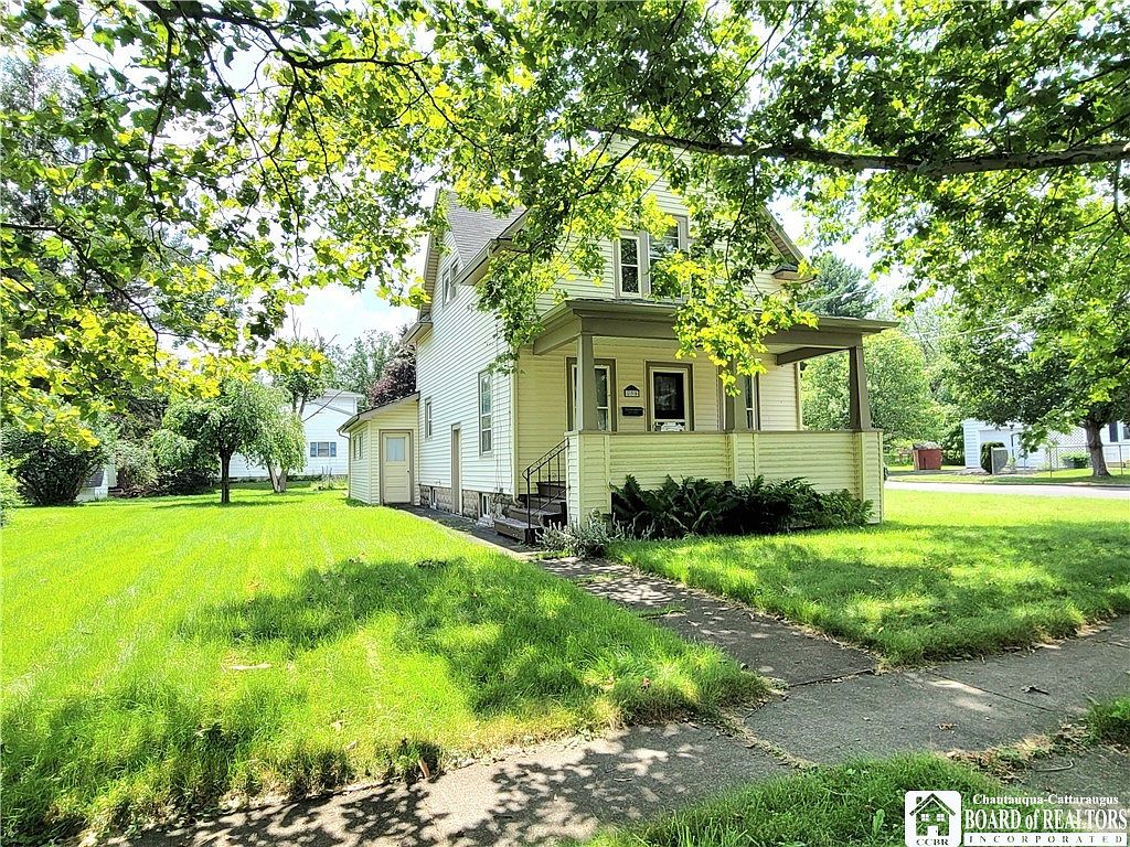 135 Wilton Ave, Jamestown, NY 14701 MLS R1503828 Zillow