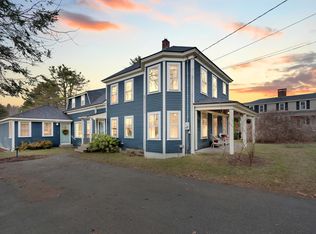 16 School St, Kennebunkport, ME 04046