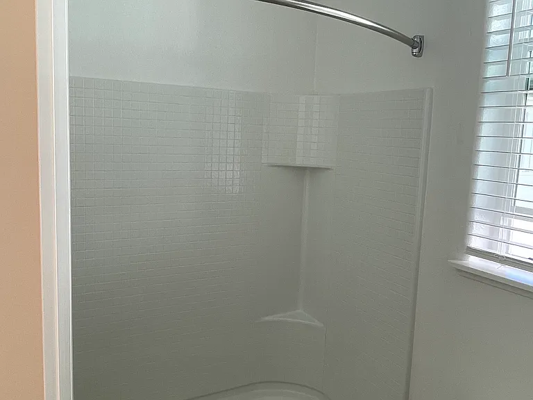 129 Sophia Ct — Photo 14