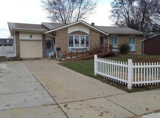 185 Anderson St NW, Sparta, MI 49345