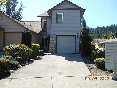 400 Walnut Way Photo 1