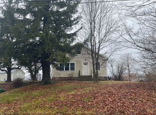 153 Higby Rd, Middletown, CT 06457