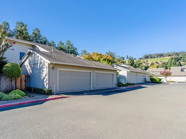 15 Vanessa Court W, Napa, CA 94558