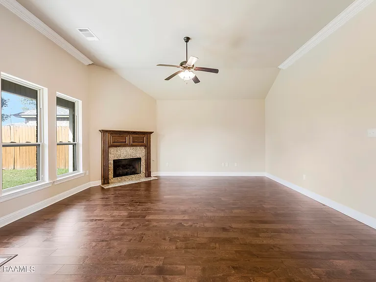 244 Rosemary Pl — Photo 5