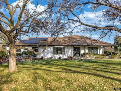 8504 Douglas St, Omaha, NE, 68114
