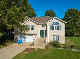 1421 Parmaker Dr, Chesterton, IN 46304