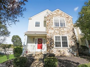 850 Amber Ln, West Chester, PA