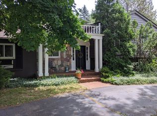 6535 Halyard Rd, Bloomfield Hills, MI 48301