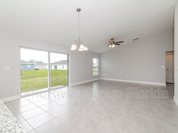 4th image of 288 Beckenham Dr