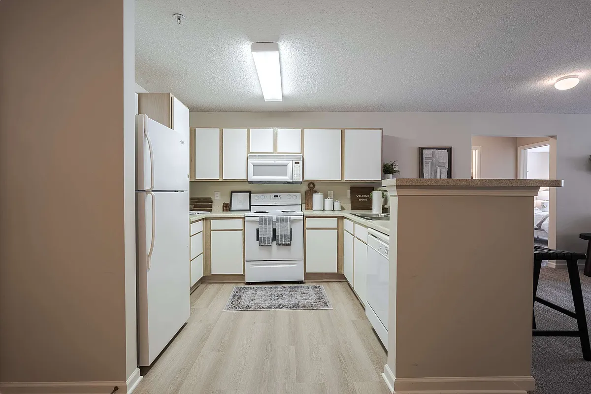 Building Photo - Legacy at Berkeley Place