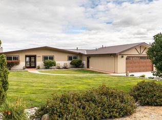 599 Birch St, Oak Harbor, WA 98277