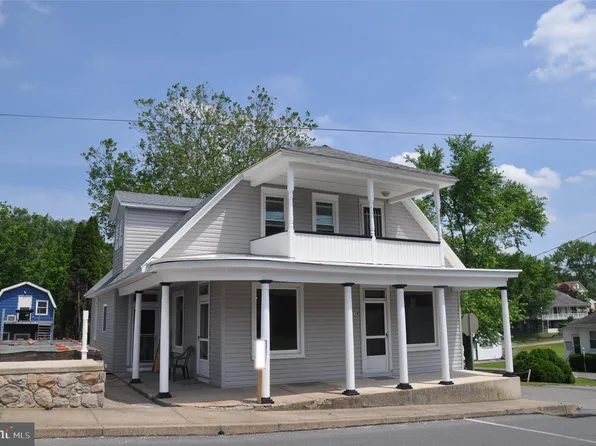 119 S 4th St, Tower City, PA 17980