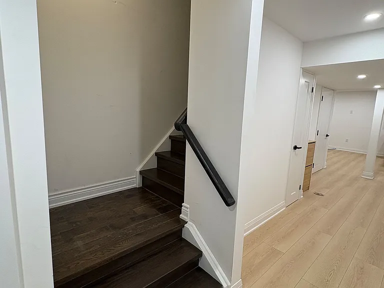 64 Charlotte Abby Dr #BASEMENT — Photo 16